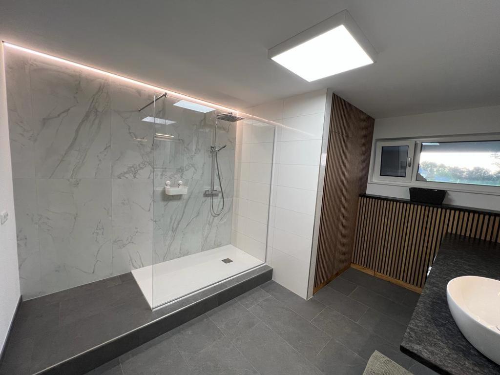 Pr Apartment Lenzing Екстериор снимка